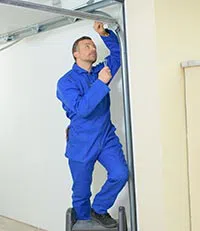 Renton Garage Door Shop Renton, WA 425-984-5784 - emer-service